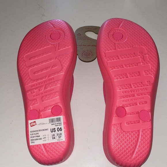 NWT Fitflop IQushion Flip Flops MSRP $38 Pop Pink - Picture 12 of 12